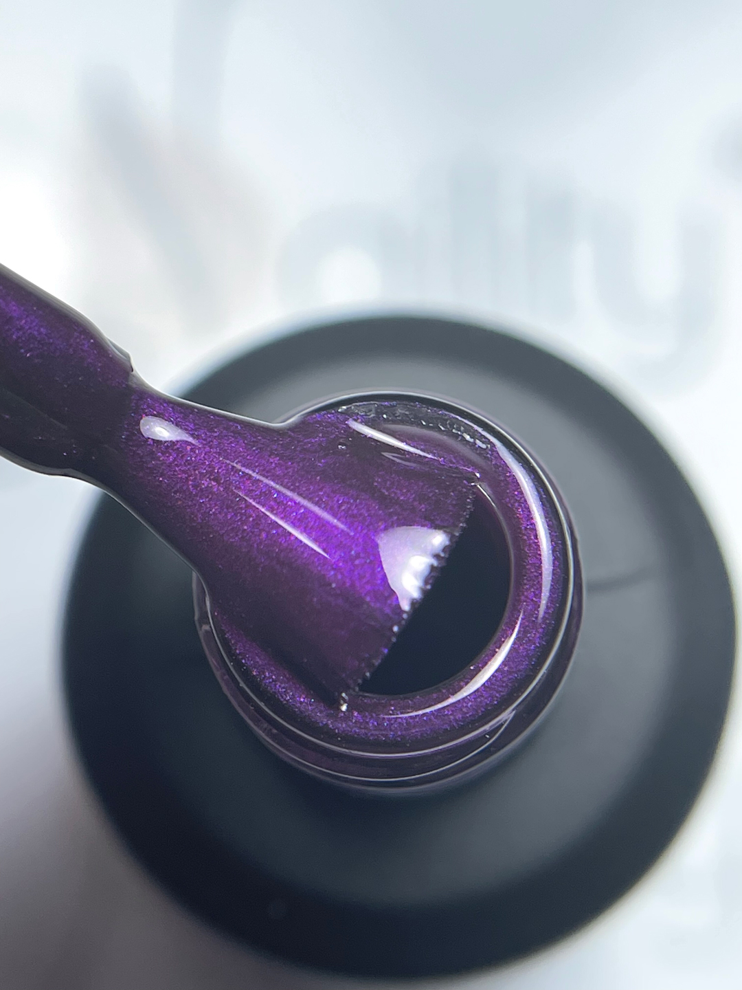 VERNIS SEMI-PERMANENT 28 Violine 7ml